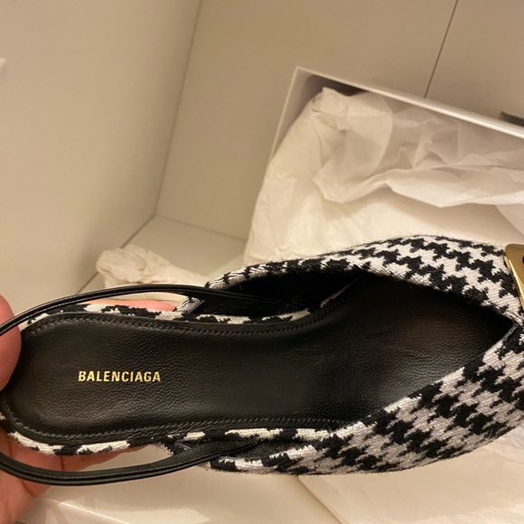 Houndstooth Balenciaga heels - Picture 11 of 13